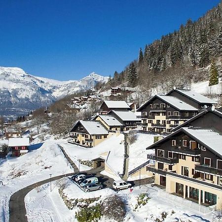 Appartement Dans Chalet Avec Piscine Couverte แซ็งต์-แฌร์เวส์-เลส์-แบ็งส์ ภายนอก รูปภาพ